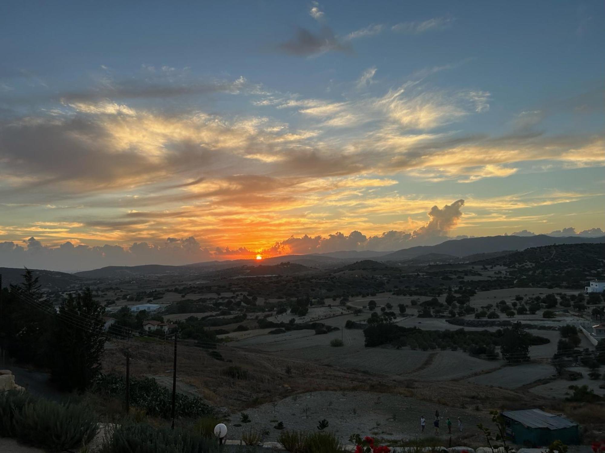 Endless Sunset Villa Pentakomo Bagian luar foto